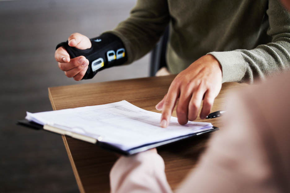 How Do You Calculate Future Losses After an Injury? Insights from a Personal Injury Lawyer in Plant City, Florida